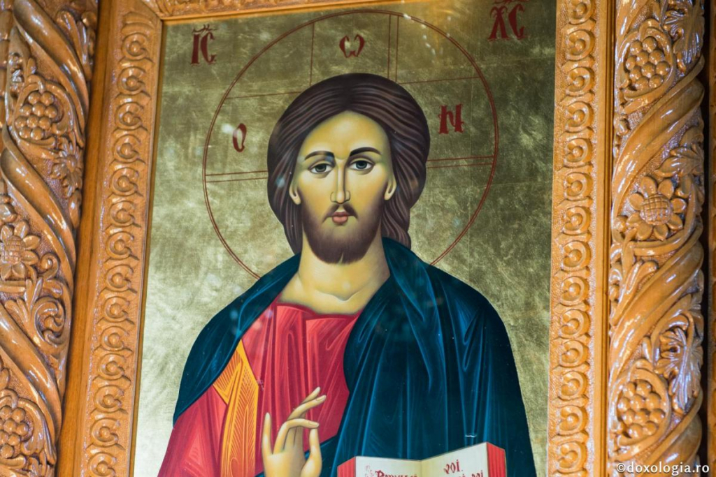 Să-L iubim pe Dumnezeu mai presus de orice / Foto: Bogdan Zamfirescu