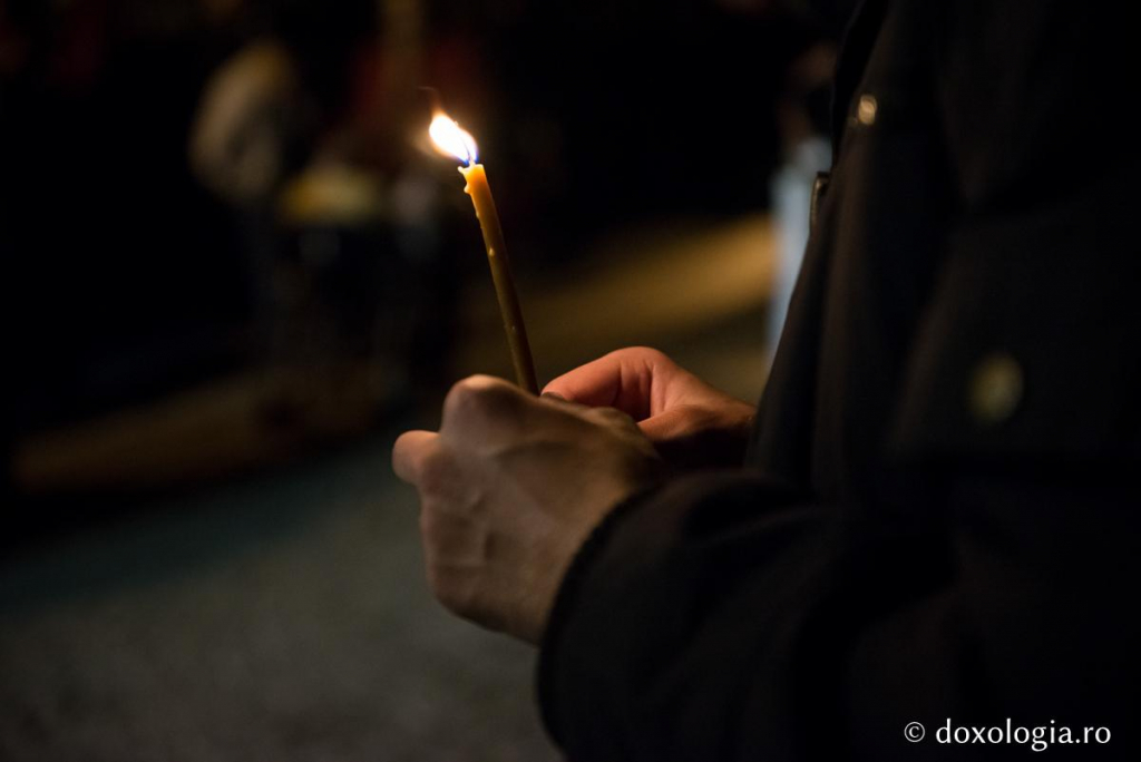 Rugăciunea este legătura personală, de fiecare clipă, cu Dumnezeu / Foto: Oana Nechifor