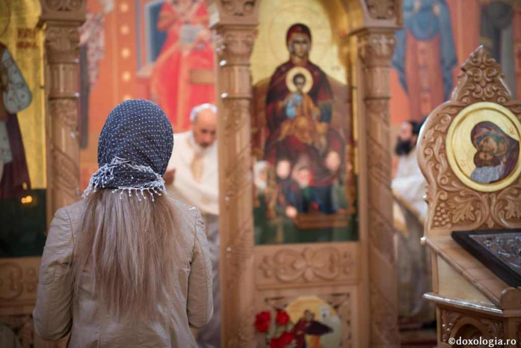 Jertfește un dar mic Celui care ne dă toate darurile / Foto: Oana Nechifor