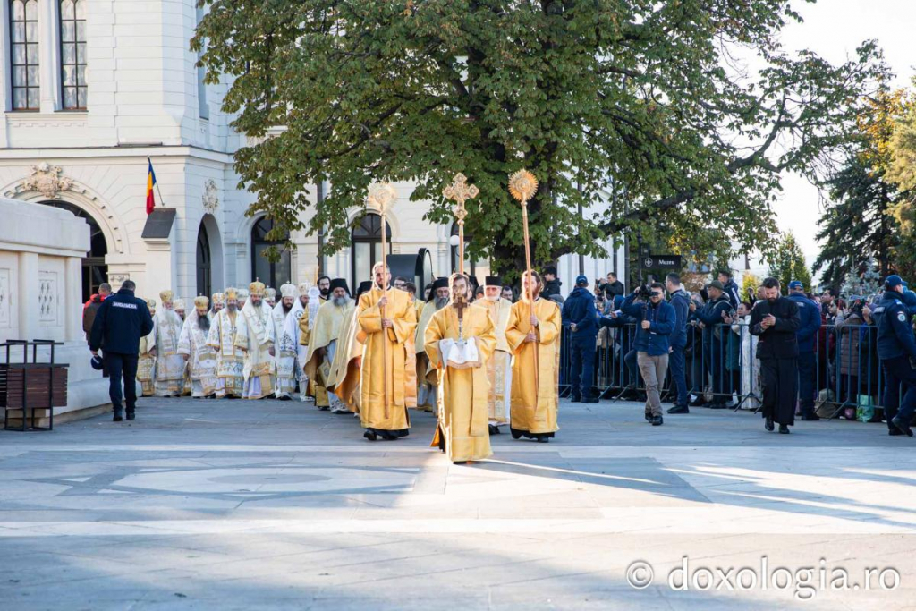 #Hram2024: Soborul preoţilor şi diaconilor slujitori la Sfânta Liturghie din ziua de 14 octombrie / Foto: Oana Nechifor
