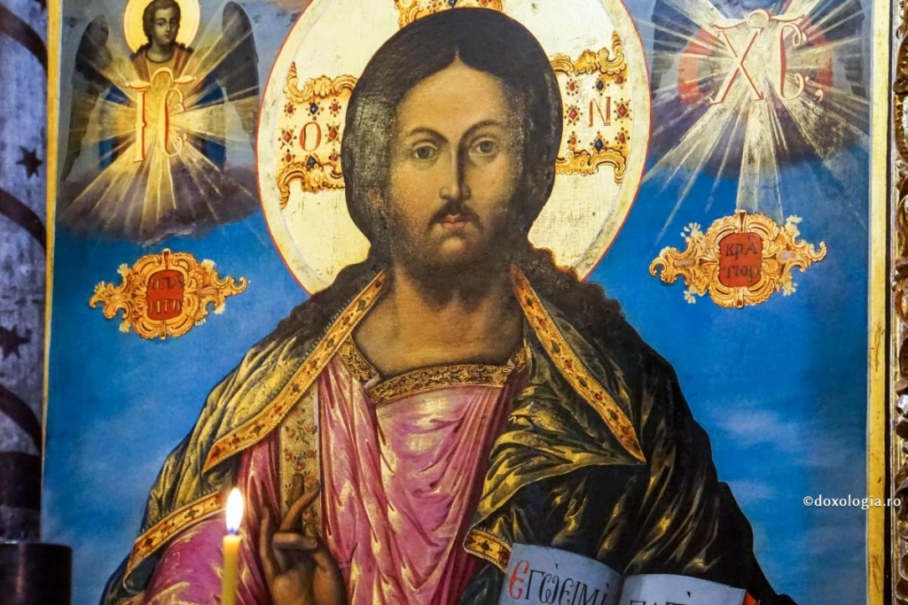Postul, rugăciunea și faptele bune ne ajută să cunoaștem nemărginirea iubirii lui Hristos pentru noi / Foto: Bogdan Zamfirescu