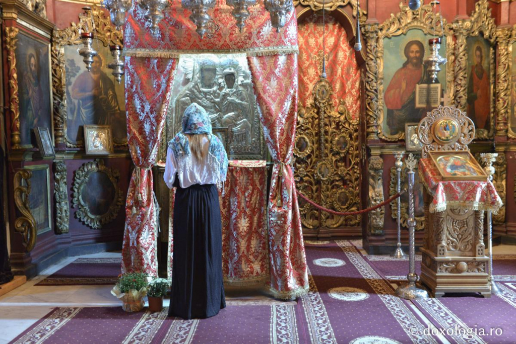 Rugăciunea aduce minuni în viața noastră și a celor pentru care ne rugăm / Foto: Ștefan Cojocariu