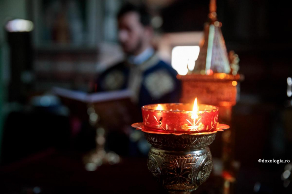 „Pentru mine, Sfânta Liturghie este rugăciune, este cea mai importantă rugăciune” / Foto: Constantin Comici