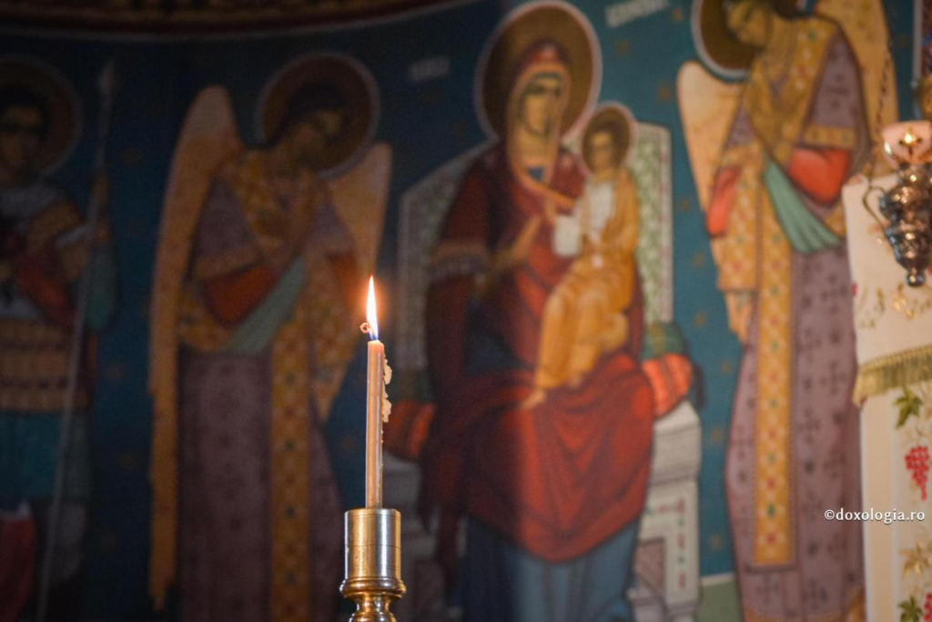 Maica Domnului – între momentele de dumnezeiască fericire și cele de grea suferință / Foto: Oana Nechifor