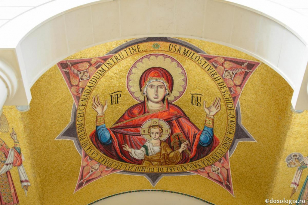 Maica Domnului – maica fiecărui suflet necăjit și întristat / Foto: Oana Nechifor