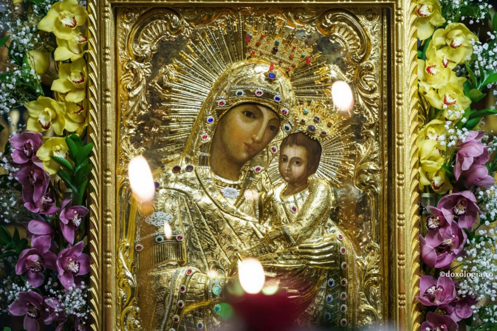 Maica Domnului – atât de apropiată, dar mai presus de minte și cuvânt / Foto: Constantin Comici