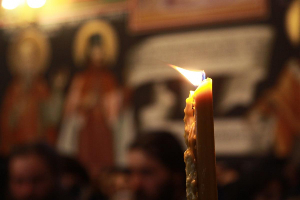 Cel ce se pocăiește iubește, arde din pricina acestei iubiri în inima lui / Foto: Viorel Cătușanu