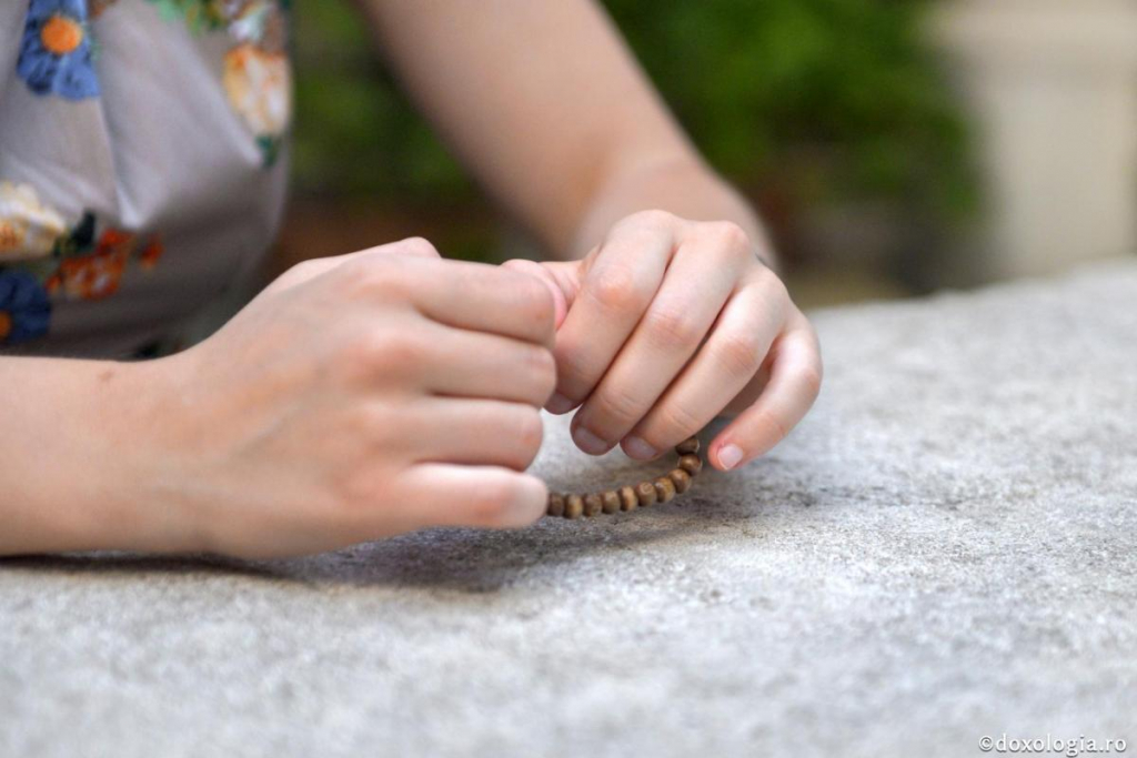 Rugăciunea ne eliberează de orice rău și ne învrednicește de Împărăția lui Dumnezeu / Foto: Ștefan Cojocariu