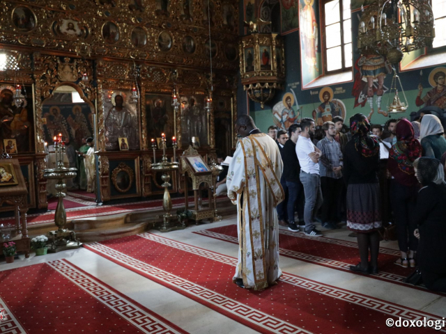 Voluntarii ITO 2017 la Sfânta Liturghie (galerie FOTO)