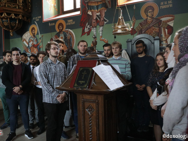 Voluntarii ITO 2017 la Sfânta Liturghie (galerie FOTO)