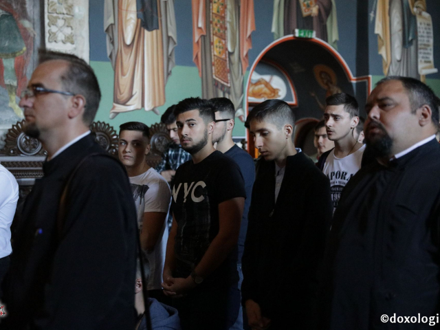 Voluntarii ITO 2017 la Sfânta Liturghie (galerie FOTO)