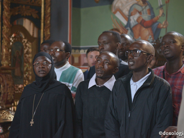 Voluntarii ITO 2017 la Sfânta Liturghie (galerie FOTO)